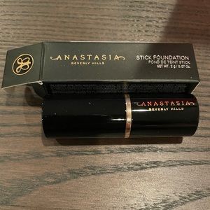 Anastasia Beverly Hills Stick Foundation